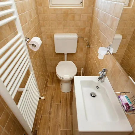 Cozy And Trendy Krk Крк
